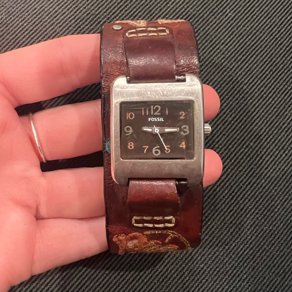 Fossil women’s leather watch